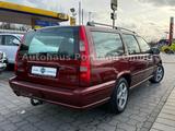 Volvo V70 2.5 5 Zylinder/LL S-Heft/SHZ/Klima/Leder - Volvo V70 aus 1999