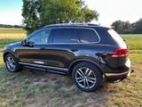 Volkswagen Touareg 3.0 V6 TDI 4 Motion R-Line AHK, Allrad - Volkswagen Touareg: R Line