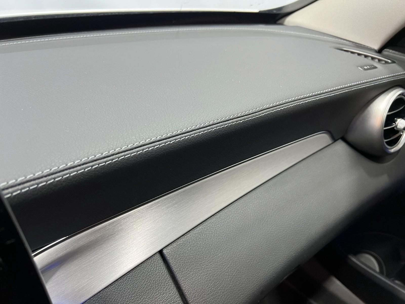 Mercedes-Benz C300 T-Modell AMG Line *LED *Assistent *RFK