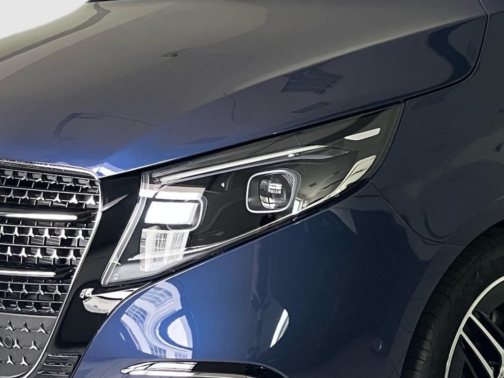 Fahrzeugabbildung Mercedes-Benz V 300 d AVANTGARDE Extralang AIRMati+AMG+STH+LED