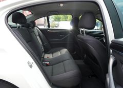 Fahrzeugabbildung BMW 520d xDrive Tempomat Kamera Navi SHZ PDC TOP !