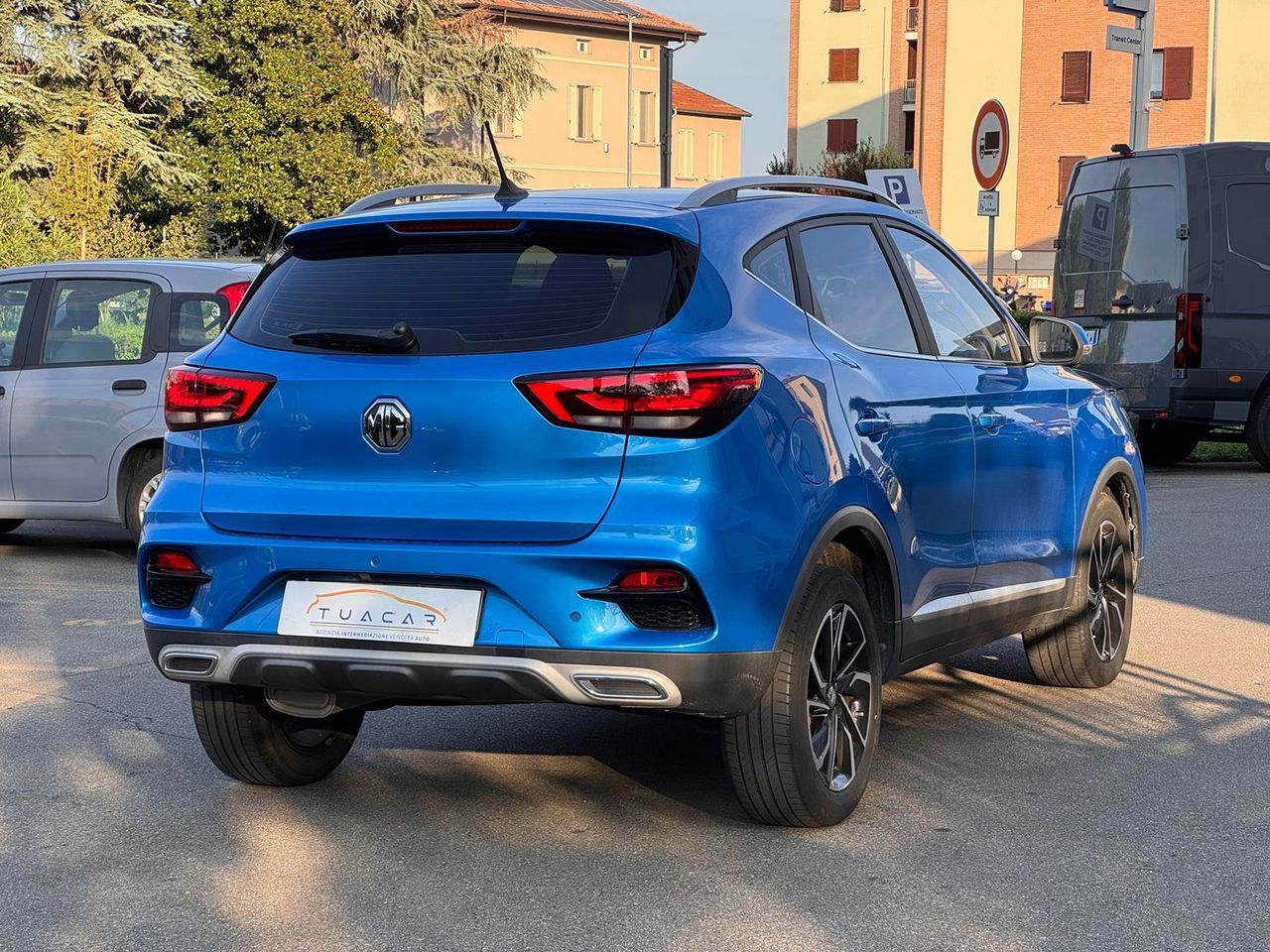 MG ZS