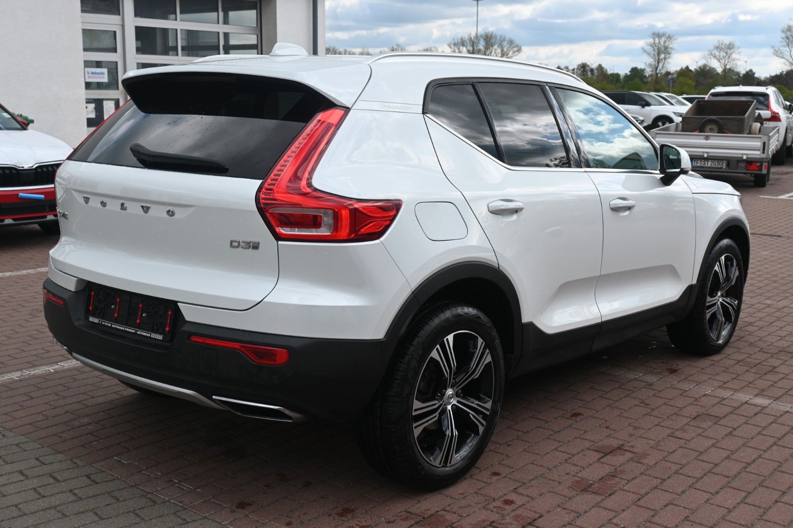 Fahrzeugabbildung Volvo XC40 D3 INSCRIPTION*STHZG*BUSINESS*PILOT*LED*HuK