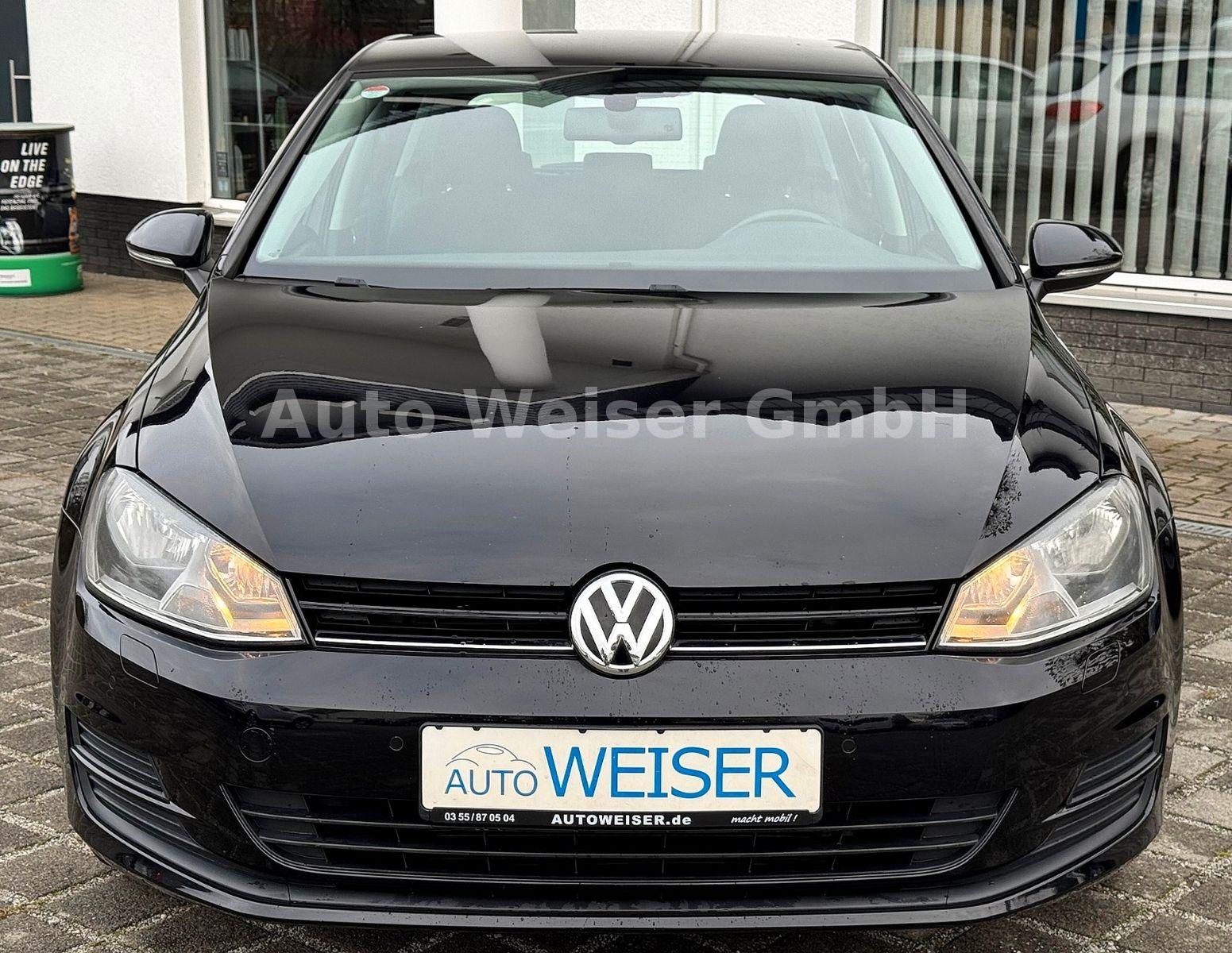 Volkswagen Golf VII Lim. Comfortline BMT DSG SHZ PDC