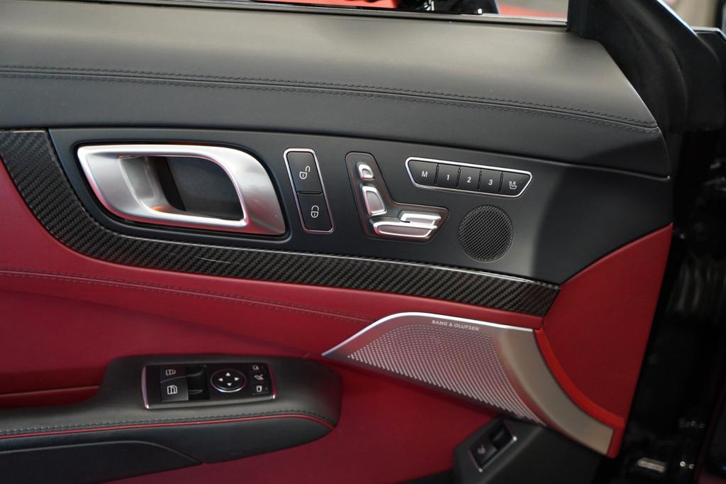 Mercedes-Benz SL 63 AMG