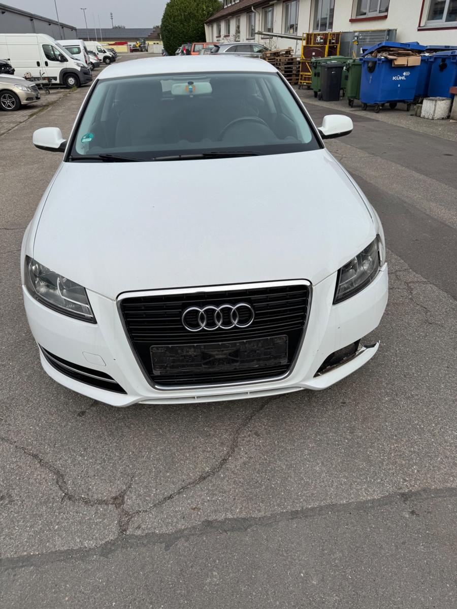 Audi A3 1.6 Attraction