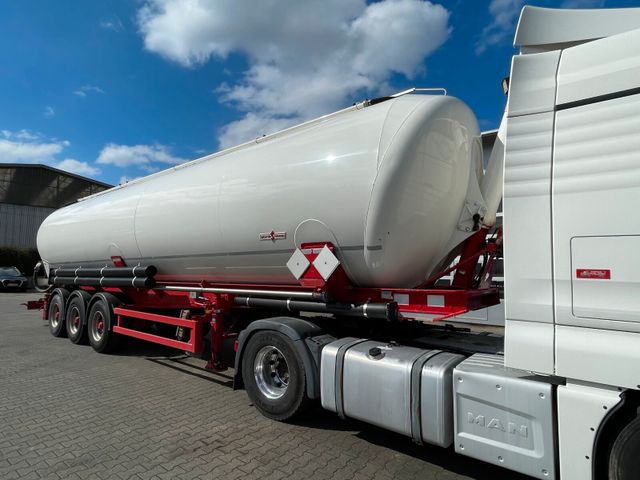 Spitzer SK 2760 CAL Kippsilo 60000 L für loser Schüttung