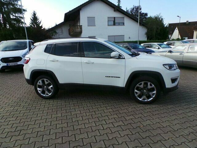 JEEP Compass Limited 4WD – Bild 4