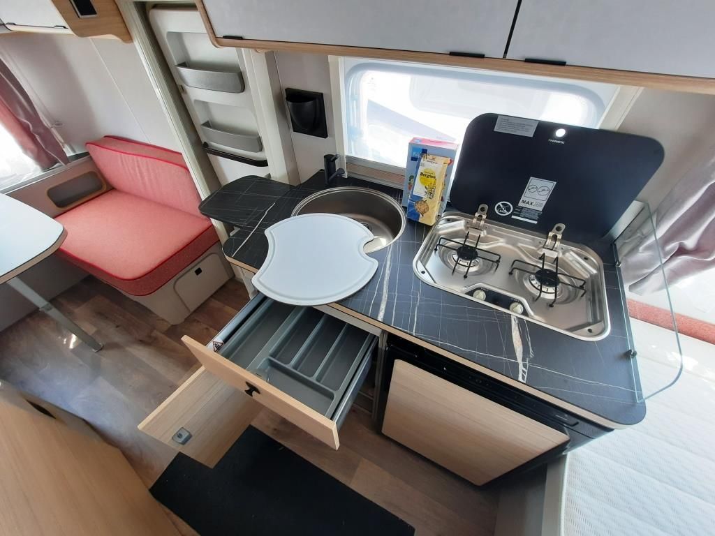 Fahrzeugabbildung HYMER / ERIBA / HYMERCAR Touring 530 Verfüg./Sparen Sie 5.450,- €