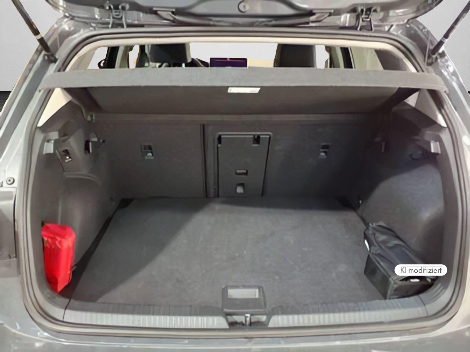 Volkswagen Golf VIII ENERGY 1.5 eTSI DSG LED+ NAVI AHK RFK, миниатюра 5