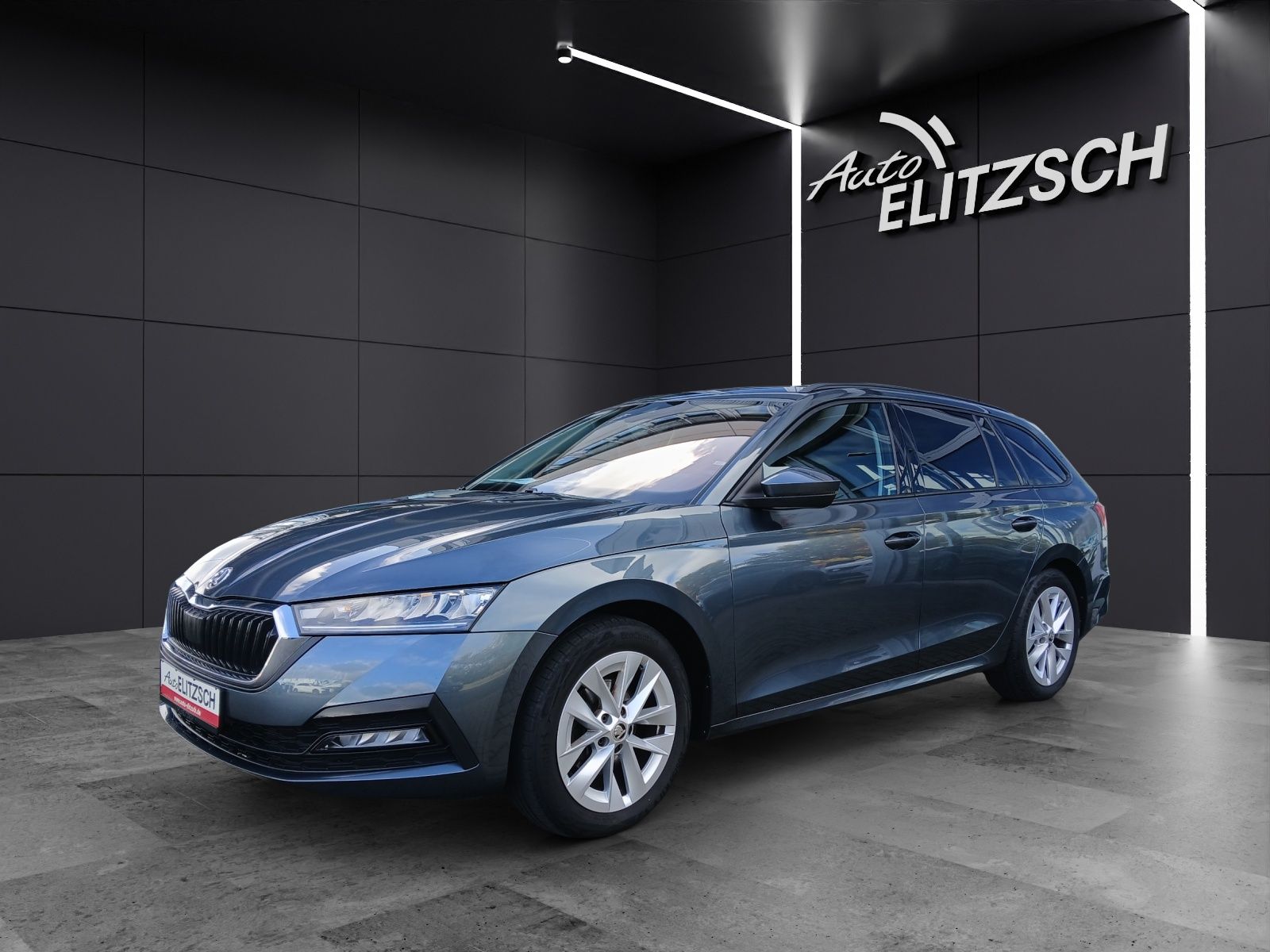 Fahrzeugabbildung SKODA Octavia Combi TSI Ambition LED Navi PDC SH LM