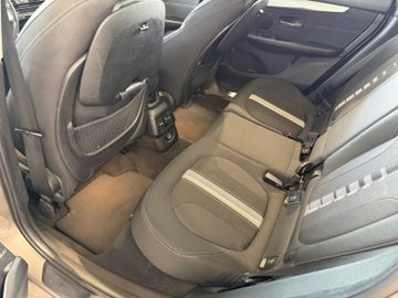 BMW 218 Active Tourer - 10