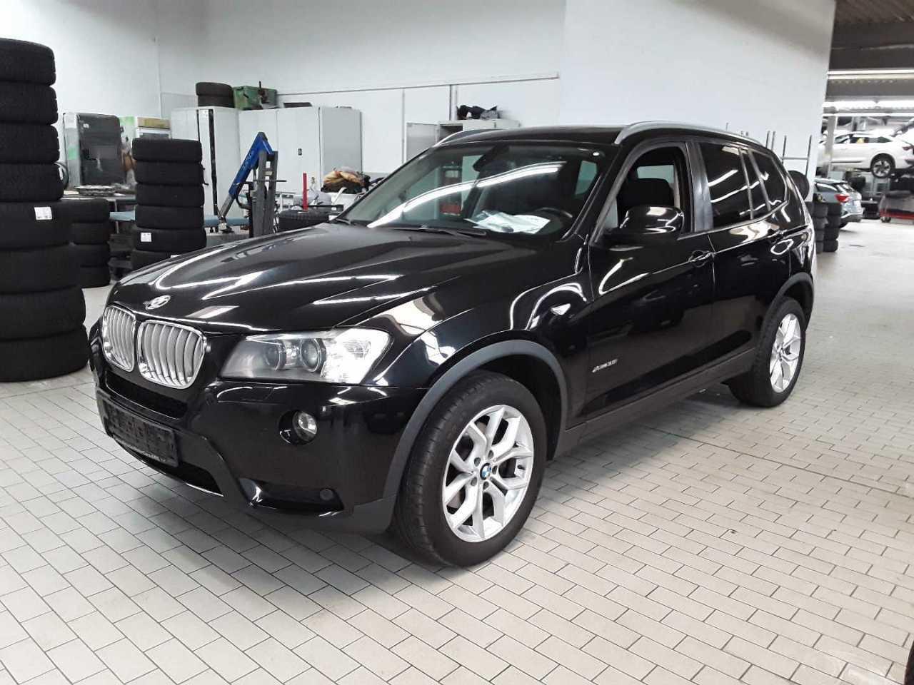BMW X3 xDrive 35 i / AUTOMATIK / TÜV NEU