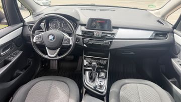 BMW 218 - 12