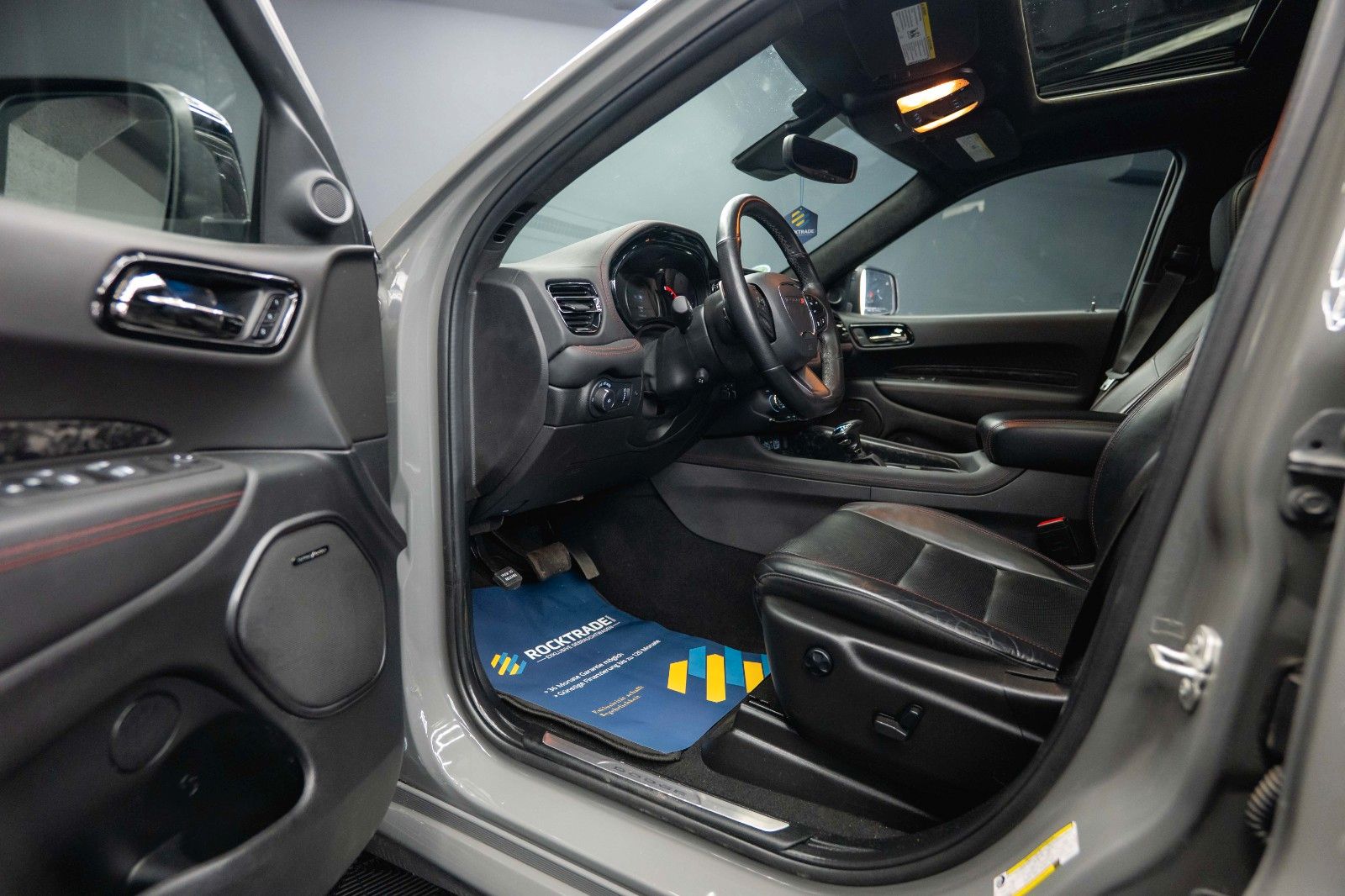 Fahrzeugabbildung Dodge Durango 5.7 V8 R/T 4x4 Night-Paket Modell 22 ACC