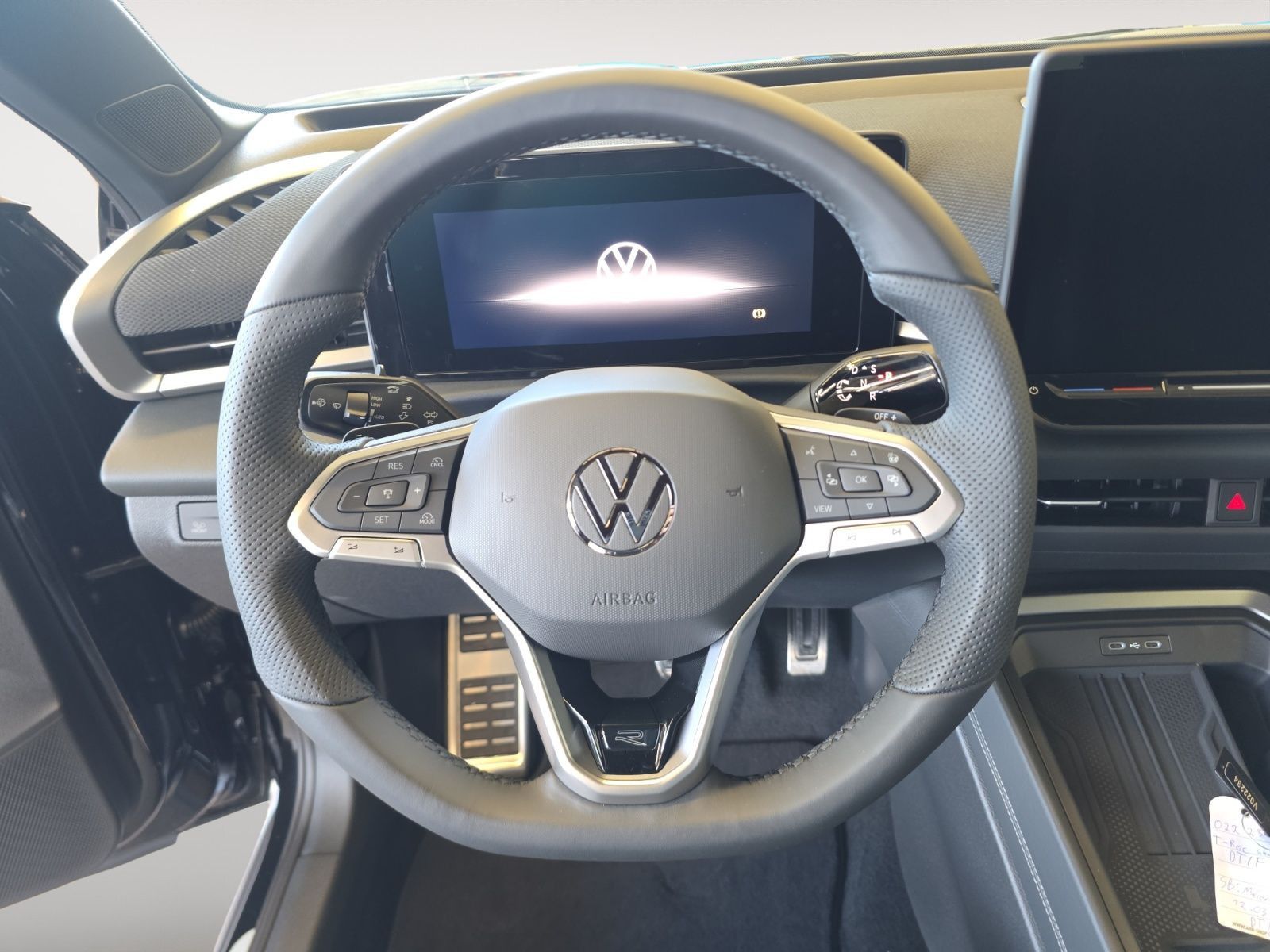 Volkswagen T-Roc - Bild 13