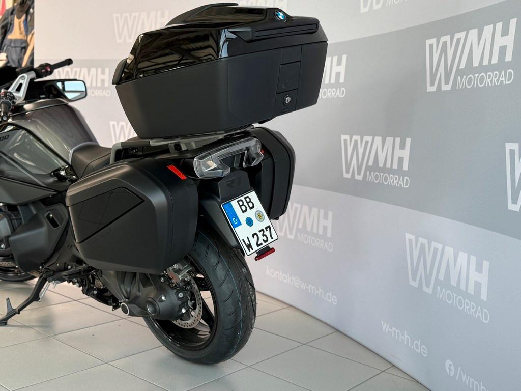 BMW R 1300 RT BMW Oil 3/30
