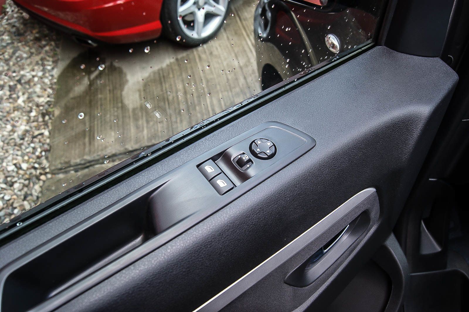 Fahrzeugabbildung Opel Vivaro Kasten 1.5d  Edition S Apple CarPlay ANHZ