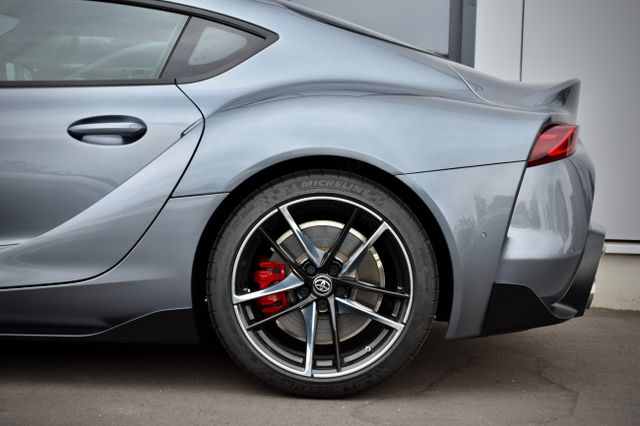 Fahrzeugabbildung Toyota Supra 3.0 GR LEGEND PREMIUM SOFORT VERFÜGBAR