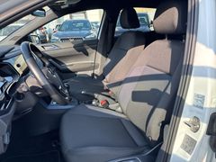 Fahrzeugabbildung Volkswagen Polo 1.0 TSI United KAMERA NAVI DAB+