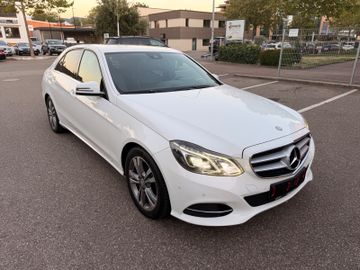Mercedes E 200 - 3