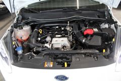 Fahrzeugabbildung Ford Fiesta Titanium 5-trg KLIMA WinterPaket PDC