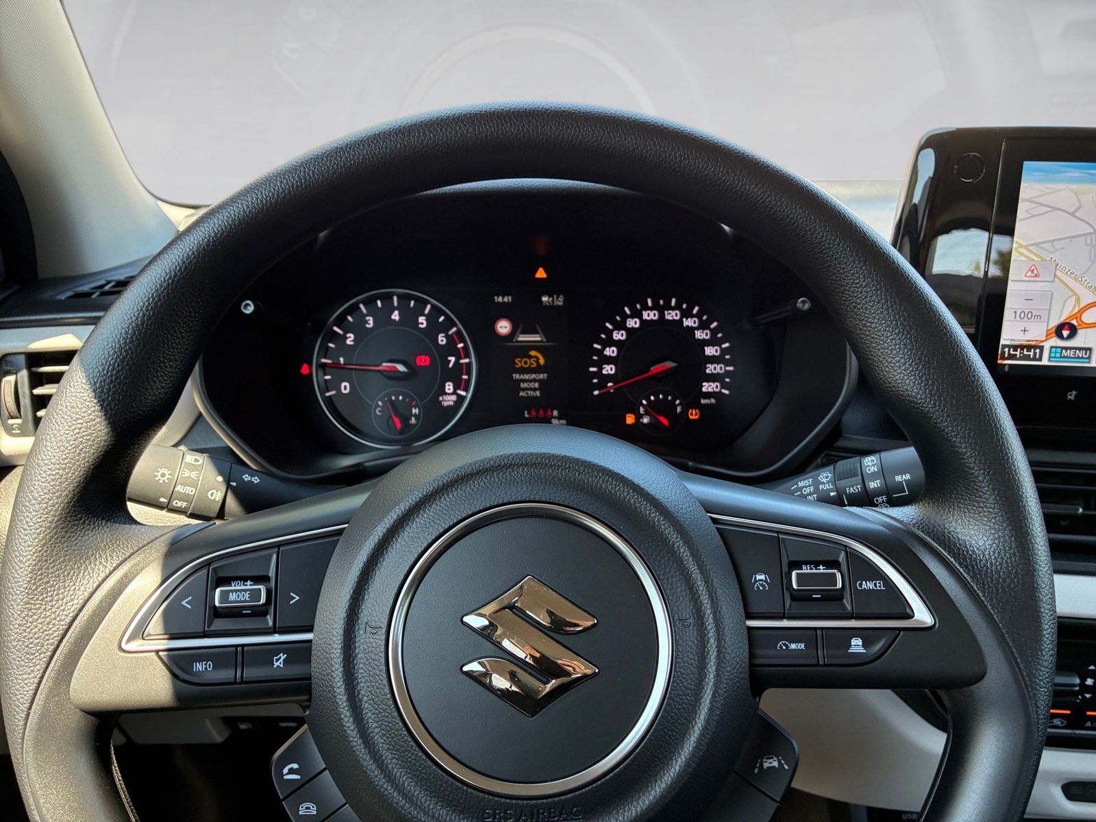 Fahrzeugabbildung Suzuki Swift 1.2 Club LED,Navi,ACC,Klima,Kamera