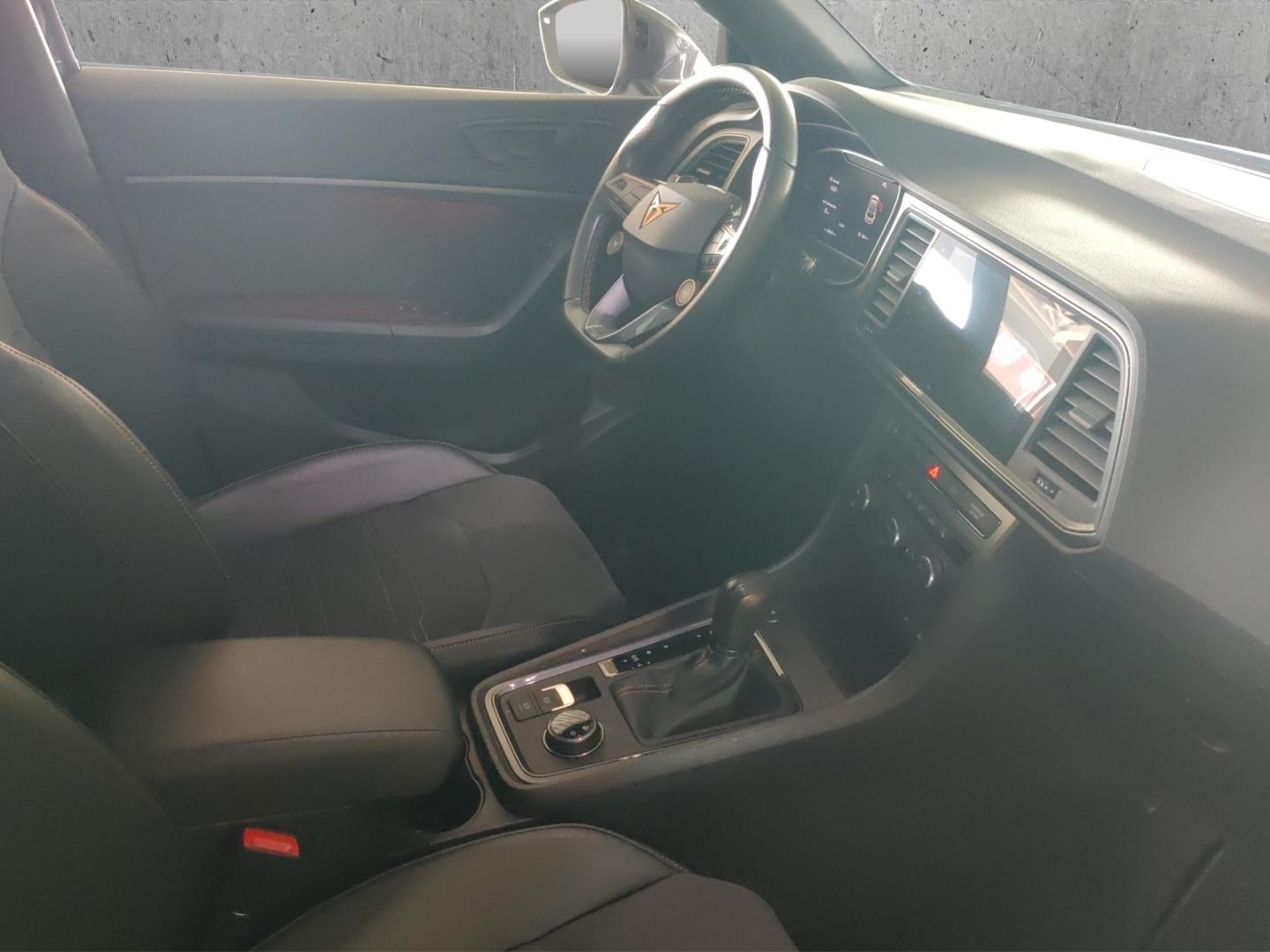 Cupra Ateca 4Drive TSI AHK-klappbar Navi Panoglasdach 