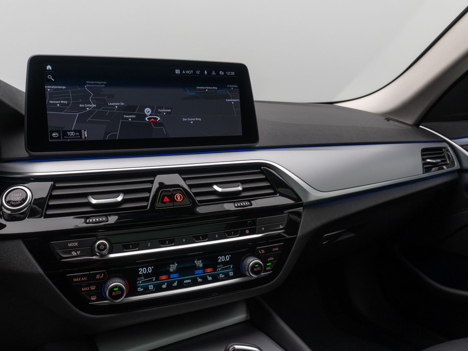 Fahrzeugabbildung BMW 530d xD Kamera DAB Laser HUD Belüft Panorama 19"