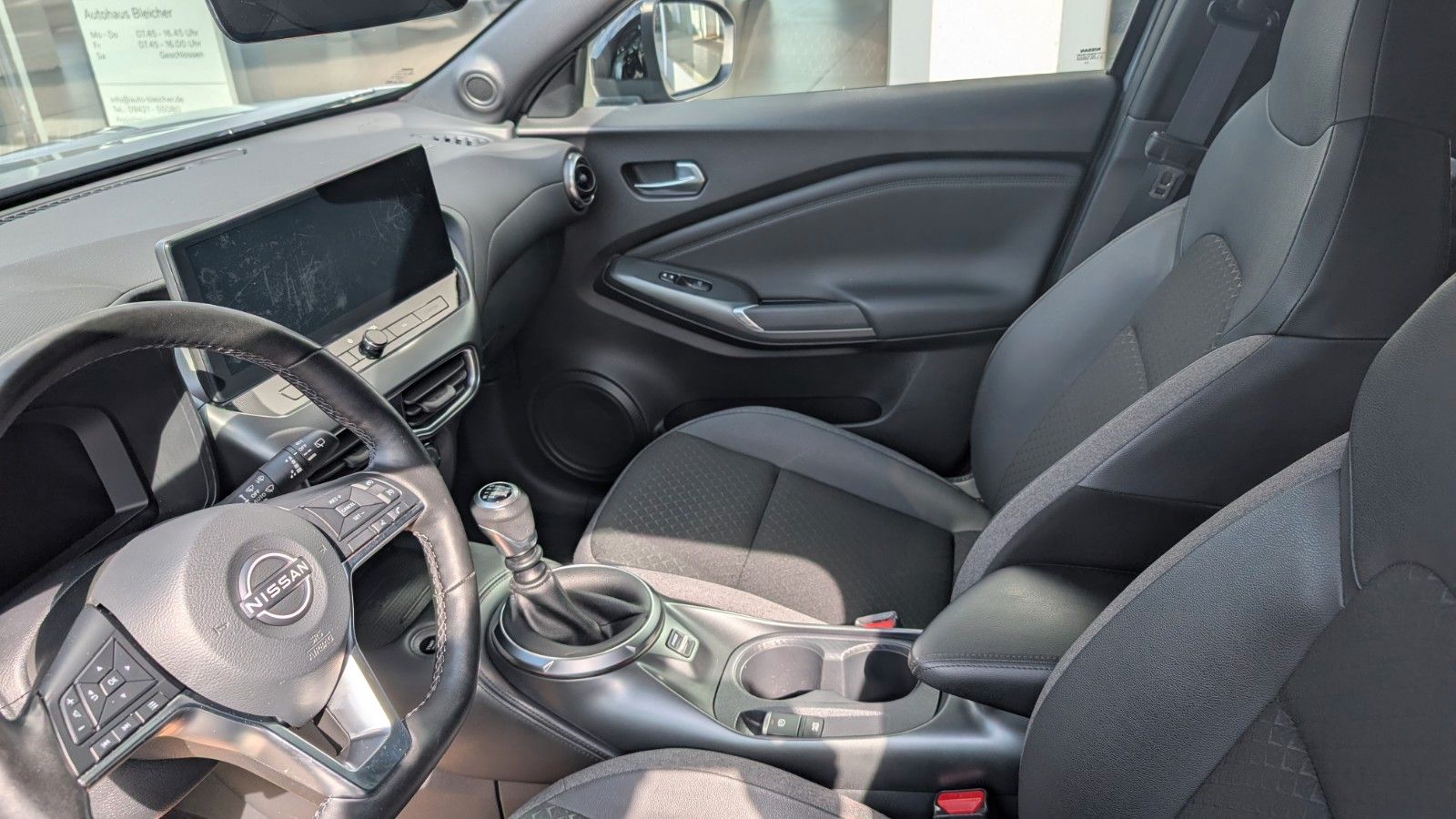 Fahrzeugabbildung Nissan Juke 1.0 Schaltgetriebe - N-Connecta