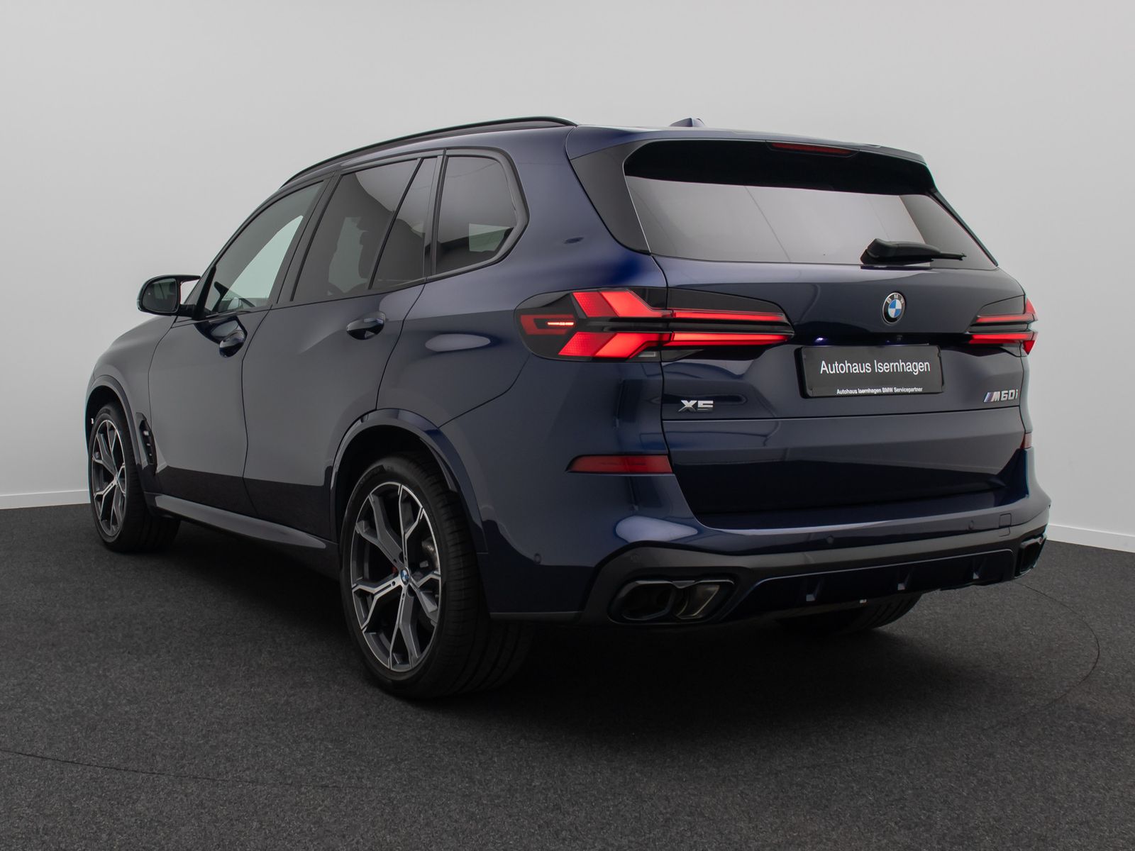 Fahrzeugabbildung BMW X5 M60i xD 360°AHK H/K HUD Individual Belüftung