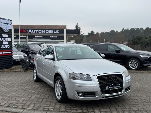 Audi A3 1.6 FSI Attraction KAMERA/SHZG/PDC/TÜV NEU