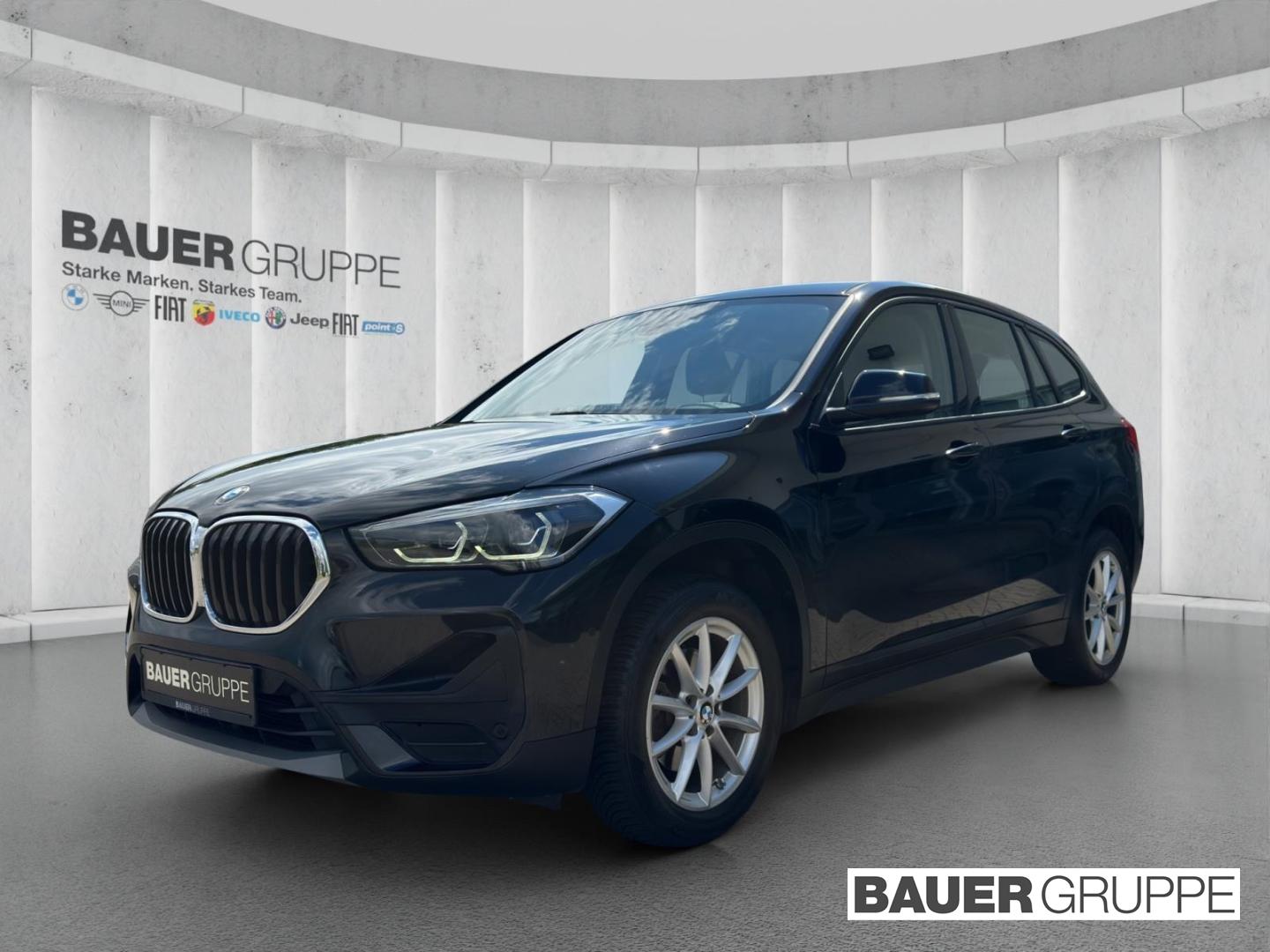 BMW X1 sDrive18d Advantage RFK AHK Navi LED El. Heck