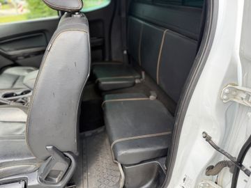 Ford Ranger - 12