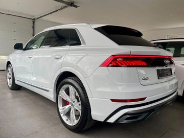 Audi Q8 - 6