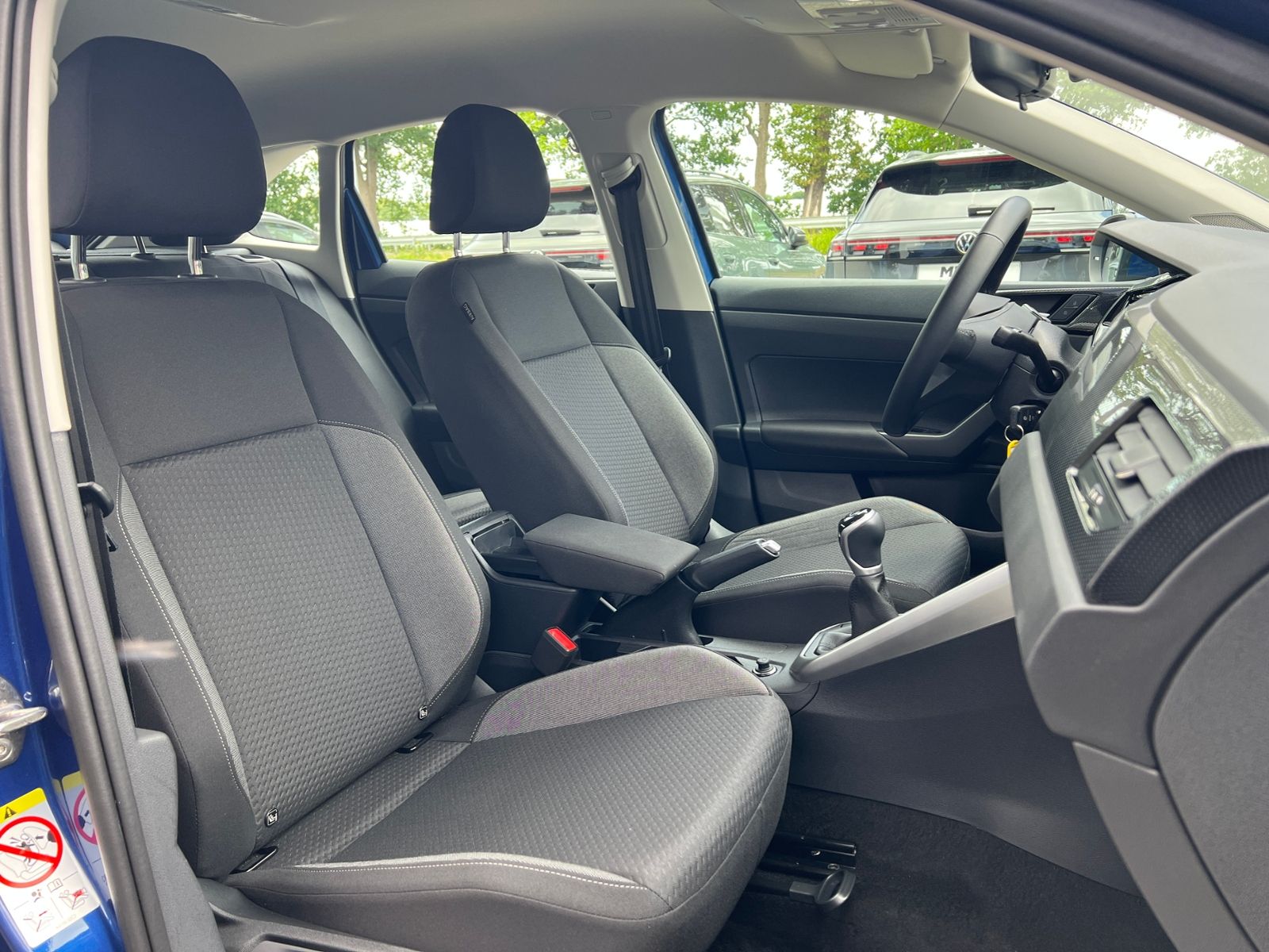 Fahrzeugabbildung Volkswagen Taigo Life 1,0 l TSI *LED, Navi, Kamera, 16''-LM