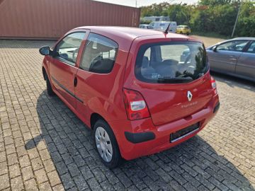 Bild 6 Renault Twingo Expression