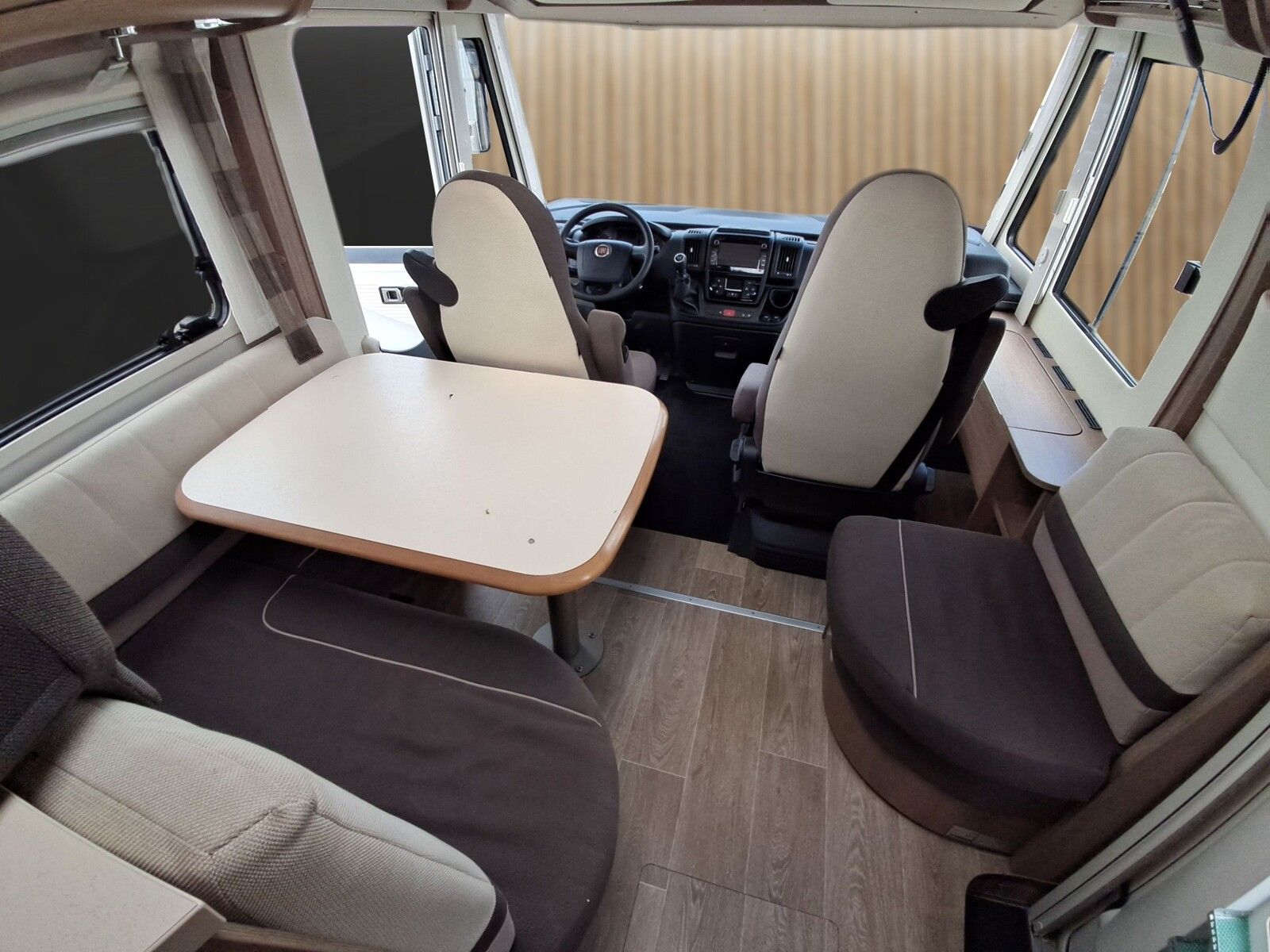 Fahrzeugabbildung Dethleffs Esprit I 7150EB Fahrradträger,SAT+TV,Markise,RK