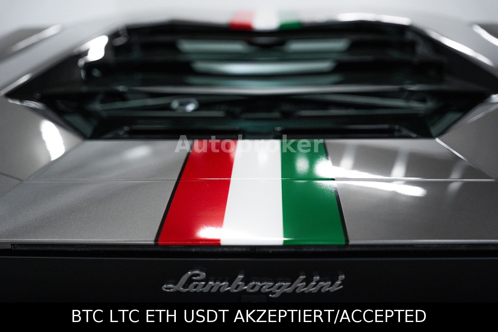 Lamborghini Aventador – pogled 13