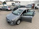 Hyundai i30 Kombi 1.4 CRDi DPF Trend cw*GARANTIE*SERV... - Hyundai i30 Trend mit Diesel-Antrieb