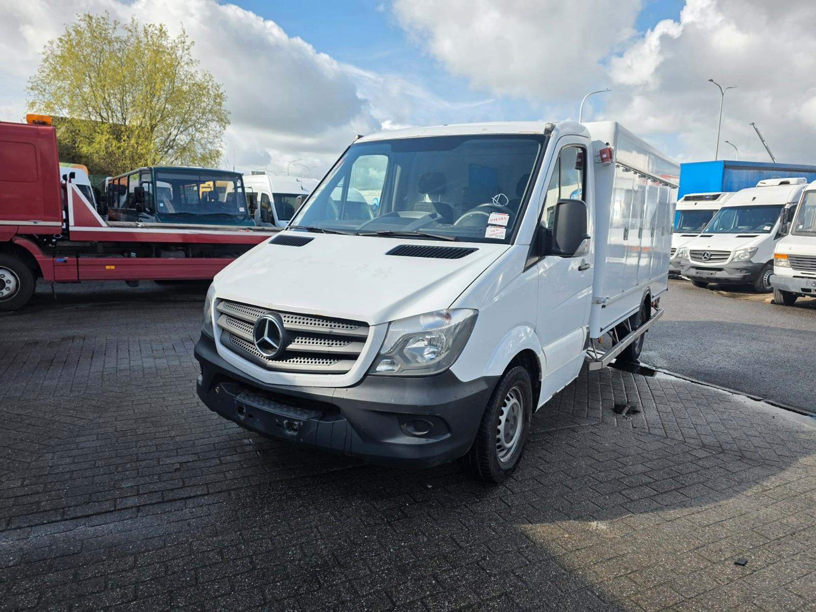 Mercedes-Benz Sprinter 313 (Stock ID 51520)