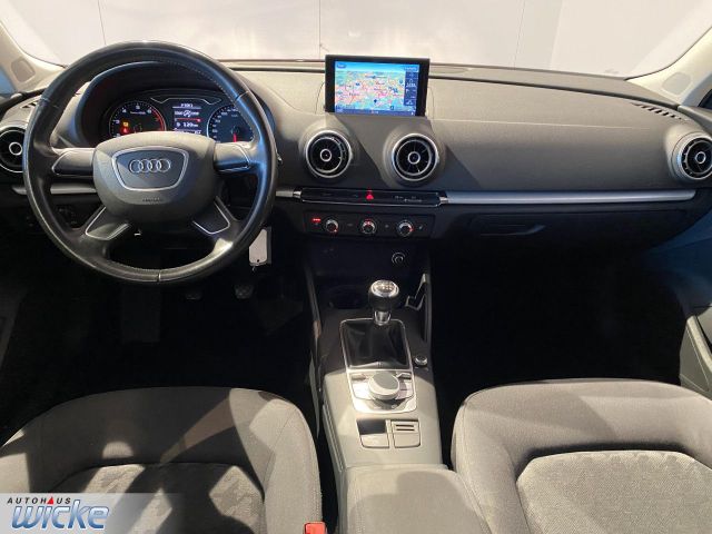 A3 Sportback 1.4 TSI attraction NAVI KLIMA PDC L