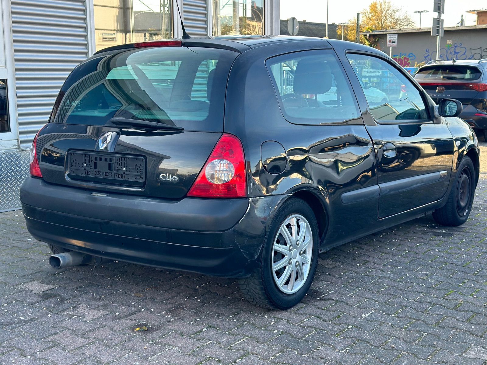 Fahrzeugabbildung Renault CLIO II EXPRESSION*AUTOM.+MOD.2004+KLIMAAUTOM.*