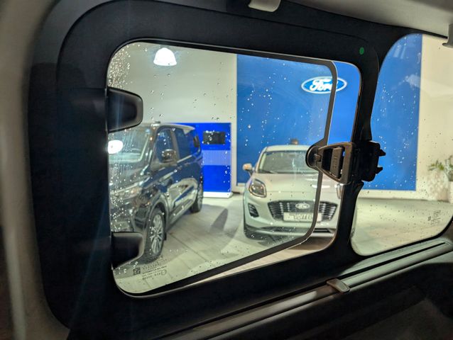 Ford Tourneo Custom Tit. 2.0 L1 NEUES MODELL