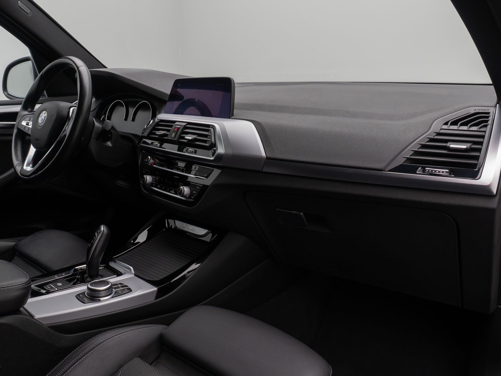 Fahrzeugabbildung BMW X3 xD20d PDC CockpiPlus Sportsitz LED 18Zoll