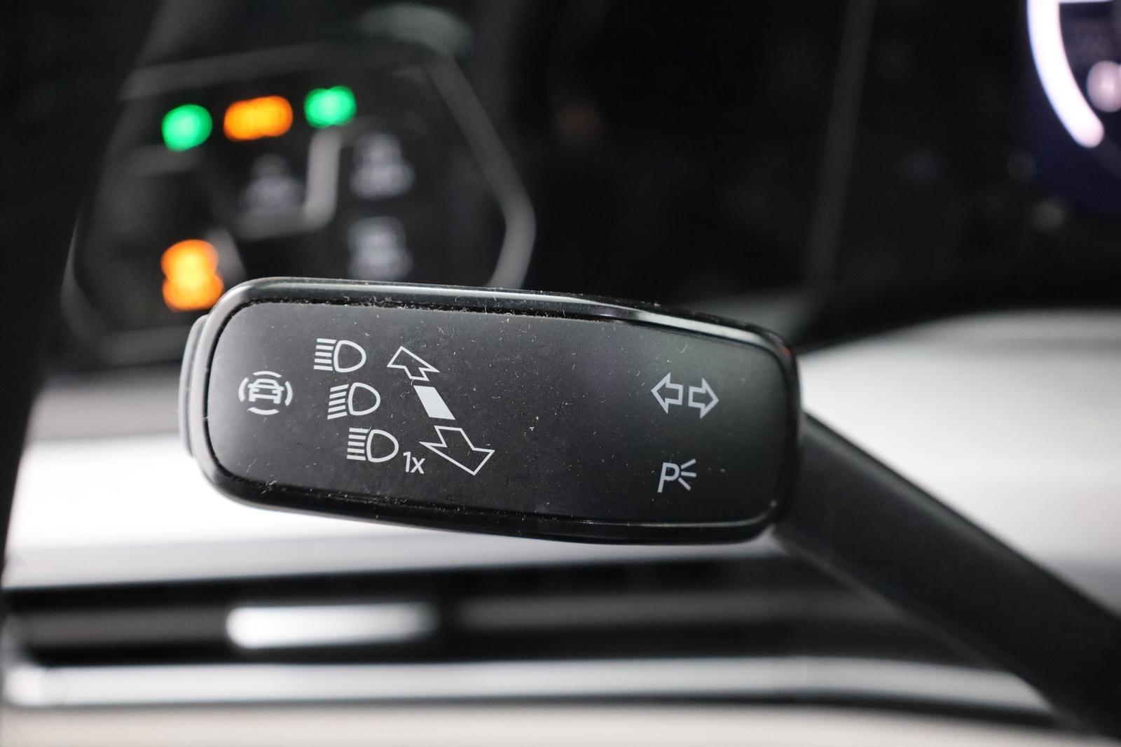 Volkswagen Golf VIII Variant 2.0 TDI DSG Life LED Navi ACC, миниатюра 18
