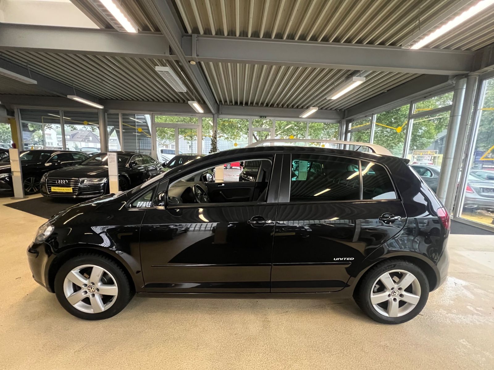 Fahrzeugabbildung Volkswagen Golf Plus V United *1.HAND*SCHECKHEFTGEPFLEGT*