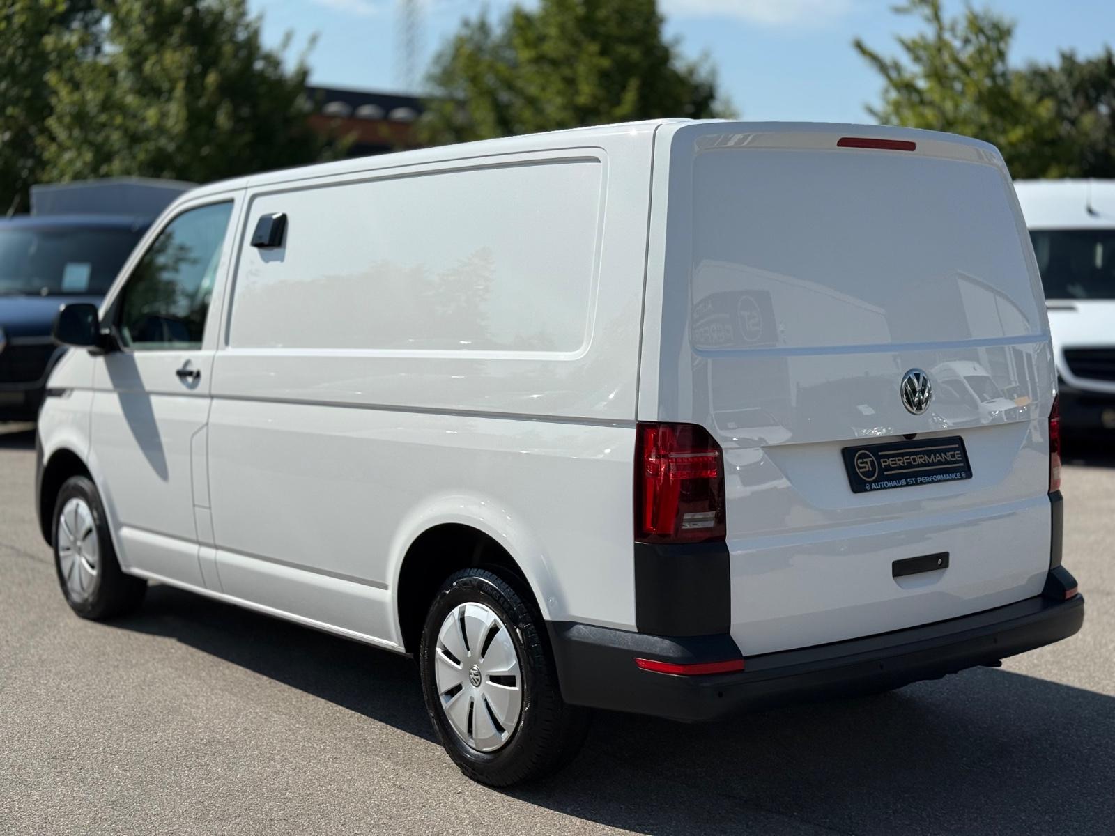 Volkswagen T6.1 Transporter DSG LED ACC NAVI SORTIMO STDHZ