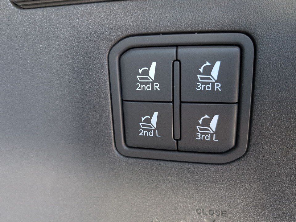 Fahrzeugabbildung Kia EV9 99kWh AWD GT-Line RW-505KM 7J-GARANTIE NAVI+