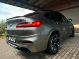BMW X4 M COMPETITION - BMW: Taxi